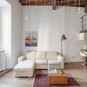 https://iflat-art-in-the-heart-of-rome.it-romehotels.com